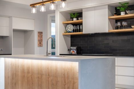 Photo of property in 1 Moemoea Place, Cambridge, 3434