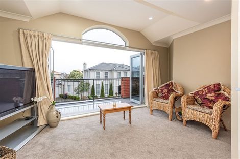 Photo of property in 2 Palazzo Lane, Riccarton, Christchurch, 8011