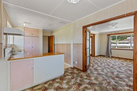 Photo of property in 210 Ngamotu Road, Spotswood, New Plymouth, 4310