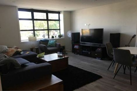 Photo of property in 101/2u Village Quarter Lane, Frankton, Hamilton, 3204