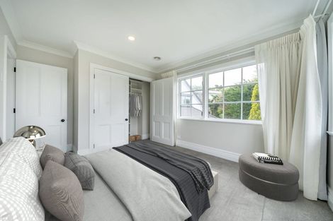 Photo of property in 29 Padnell Crescent, Paparangi, Wellington, 6037