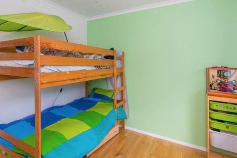 Photo of property in 173 Parkvale Road, Karori, Wellington, 6012