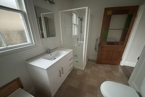 Photo of property in 68 Beauchamp Street, Karori, Wellington, 6012