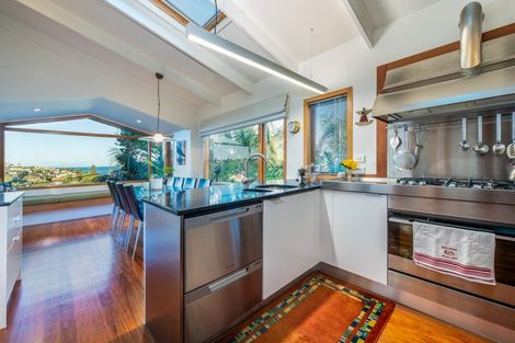 Photo of property in 43 Aotearoa Terrace, Murrays Bay, Auckland, 0630
