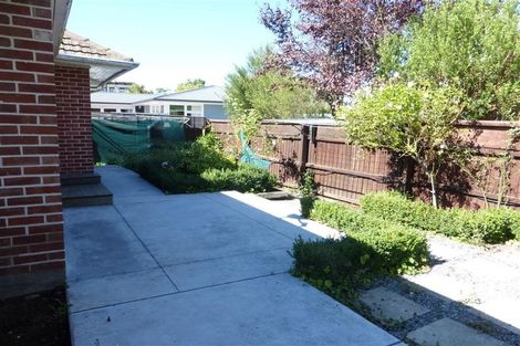 Photo of property in 1/157 Wairakei Road, Bryndwr, Christchurch, 8053