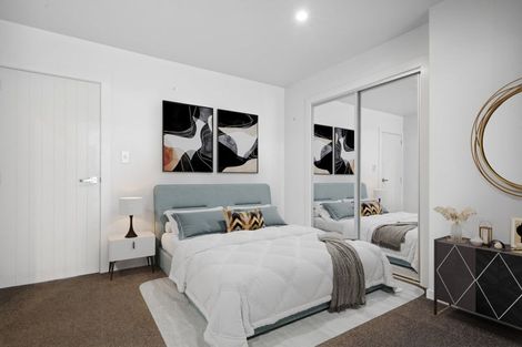 Photo of property in 8b Lyall Parade, Lyall Bay, Wellington, 6022