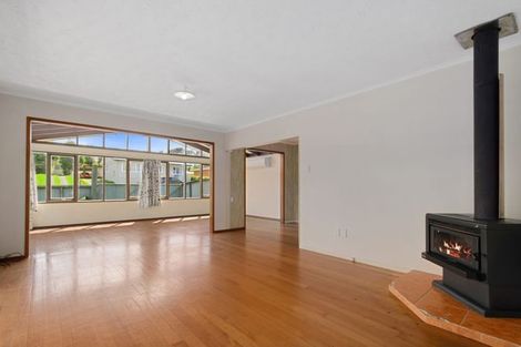 Photo of property in 8 Helleur Road, Massey, Auckland, 0614