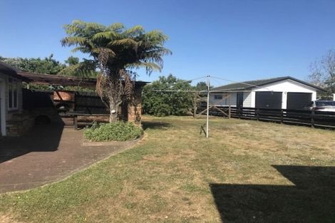 Photo of property in 24 Thorn Road, Tuakau, 2121