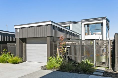 Photo of property in 10 Rangihina Road, Hobsonville, Auckland, 0616