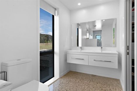 Photo of property in 2 Poison Creek, Queensberry, Cromwell, 9383