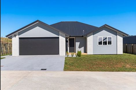 Photo of property in 32e Acacia Avenue, Kihikihi, Te Awamutu, 3800