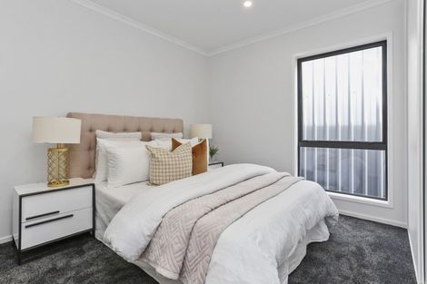 Photo of property in 27 Bristol Freighter Road, Hobsonville, 0616