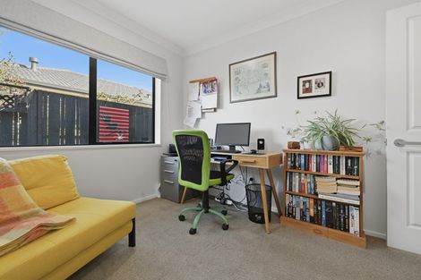 Photo of property in 15 Ngahere Street, Otumoetai, Tauranga, 3110
