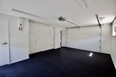 Photo of property in 7/94 Target Road, Totara Vale, Auckland, 0629