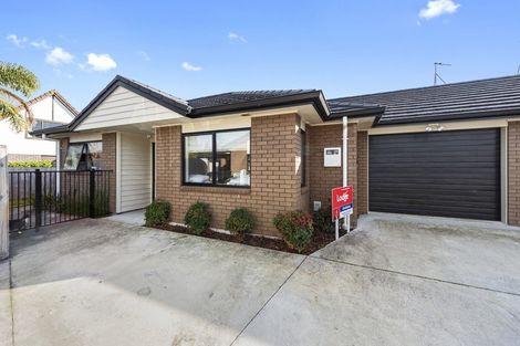Photo of property in 65u4 Knighton Road, Hillcrest, Hamilton, 3216