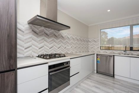 Photo of property in 11u3 Gazeley Avenue, Silverdale, Hamilton, 3216