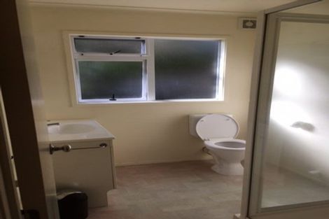 Photo of property in 44 Pacific Parade, Army Bay, Whangaparaoa, 0930