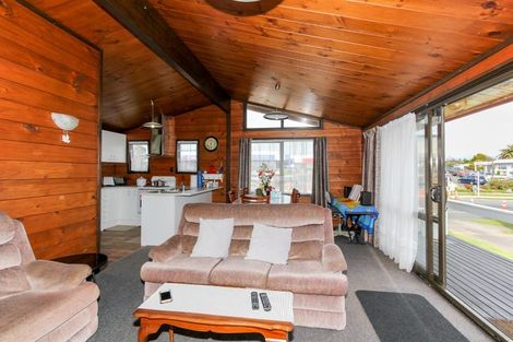 Photo of property in 1/193 Parklands Avenue, Bell Block, New Plymouth, 4312