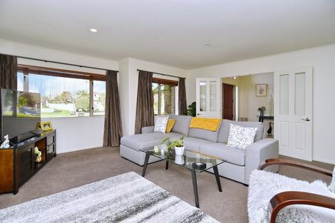 Photo of property in 32 O'neill Avenue, Northwood, Christchurch, 8051