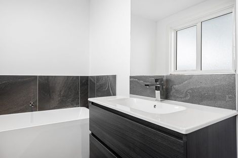 Photo of property in 15 Ivory Street, Rangiora, 7400