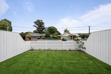Photo of property in 6 Ensors Road, Opawa, Christchurch, 8023