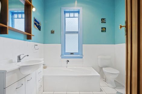 Photo of property in 43a Hall Street, Pukekohe, 2120