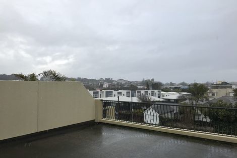 Photo of property in 1u2 Palmerston Street, Hamilton Central, Hamilton, 3204