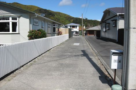Photo of property in 30a Saint Ronans Avenue, Waterloo, Lower Hutt, 5011