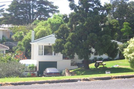 Photo of property in 17 James Street, Glenfield, Auckland, 0629