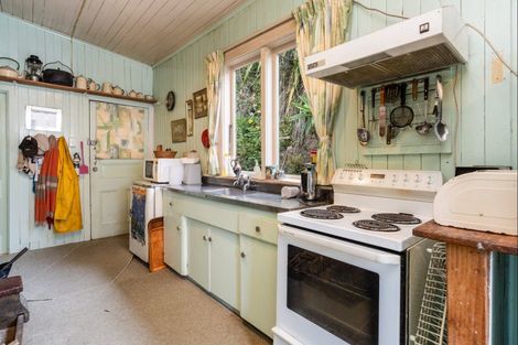Photo of property in 6 Kingston, Taieri Mouth, 9091