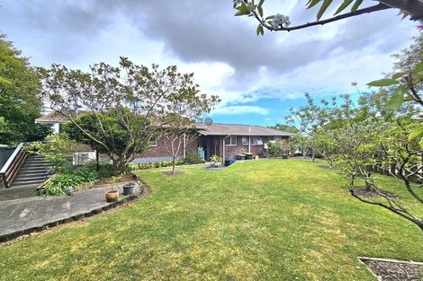 Photo of property in 5 Cargill Place, Frankleigh Park, New Plymouth, 4310