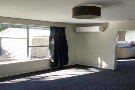 Photo of property in 72 Waratah Street, Avondale, Christchurch, 8061