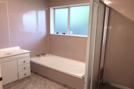 Photo of property in 51 Pembroke Road, Stratford, 4332