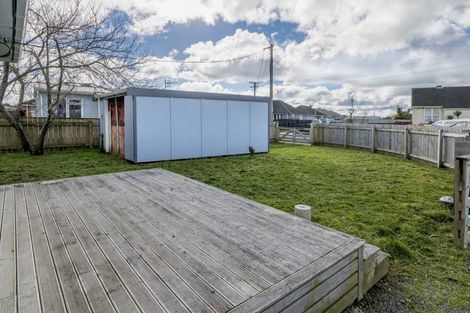 Photo of property in 18 Miro Street, Levin, 5510