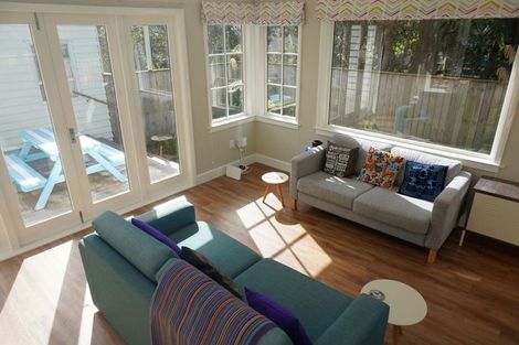 Photo of property in 8 Waikare Street, Karori, Wellington, 6012