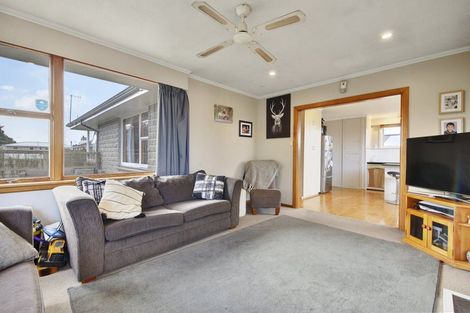 Photo of property in 35 Geddis Street, Rangiora, 7400