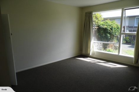 Photo of property in 16 Inwoods Road, Parklands, Christchurch, 8083