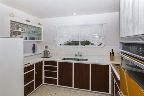 Photo of property in 7 Hawkswood Place, Avonhead, Christchurch, 8042