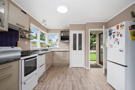 Photo of property in 19 Kenmore Place, Tokoroa, 3420