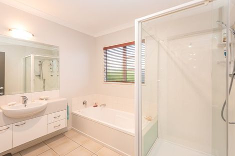 Photo of property in 48 Woodhurst Drive, Casebrook, Christchurch, 8051