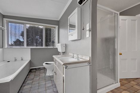 Photo of property in 39 Celia Street, Stratford, 4332