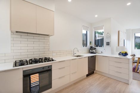 Photo of property in 2 Skysail Lane, Whitby, Porirua, 5024