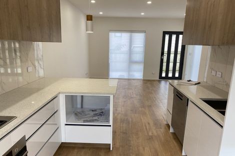 Photo of property in 64b Landscape Road, Papatoetoe, Auckland, 2025