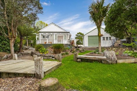 Photo of property in 6 Cane Road, Waimauku, 0812
