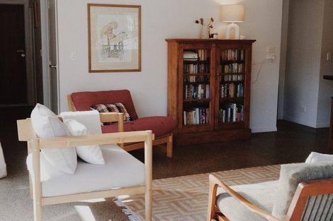 Photo of property in 5 Karioi Crescent, Raglan, 3225