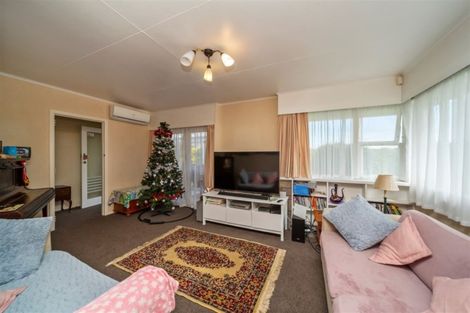Photo of property in 39 Reid Avenue, Hawera, 4610