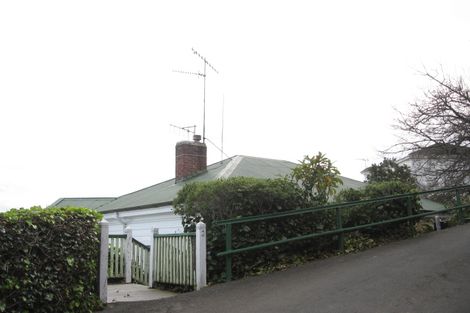 Photo of property in 2 Kowhai Road, Bluff Hill, Napier, 4110