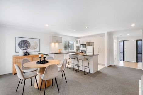 Photo of property in 12 Aclare Place, East Tamaki, Auckland, 2016