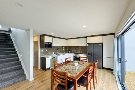 Photo of property in 309 Don Buck Road, Massey, Auckland, 0614