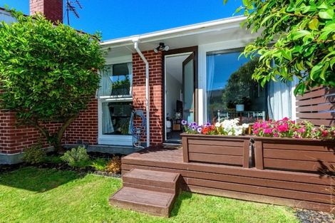 Photo of property in 2/118 Geraldine Street, Edgeware, Christchurch, 8013